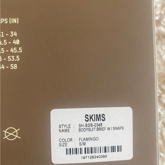 SKIMS Seamless Sculpt Body Suit - flamingo , size S/M. NWT, in box - Picture 2 of 3